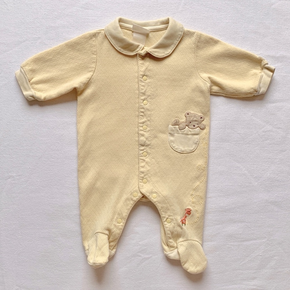 Vintage Carter’s Yellow Footie Sleeper with Embroidered Giraffe Teddy Bear 0-3M
